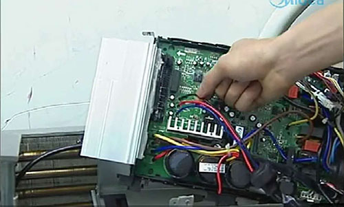 清镇美的空调电话是多少